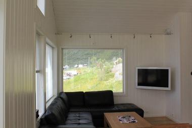 /pictures/Visit/BO/Visit_aarvikssand_cabin (7).jpg